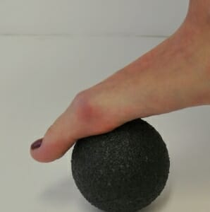 Hallux Dehnung mit Fascienrolle